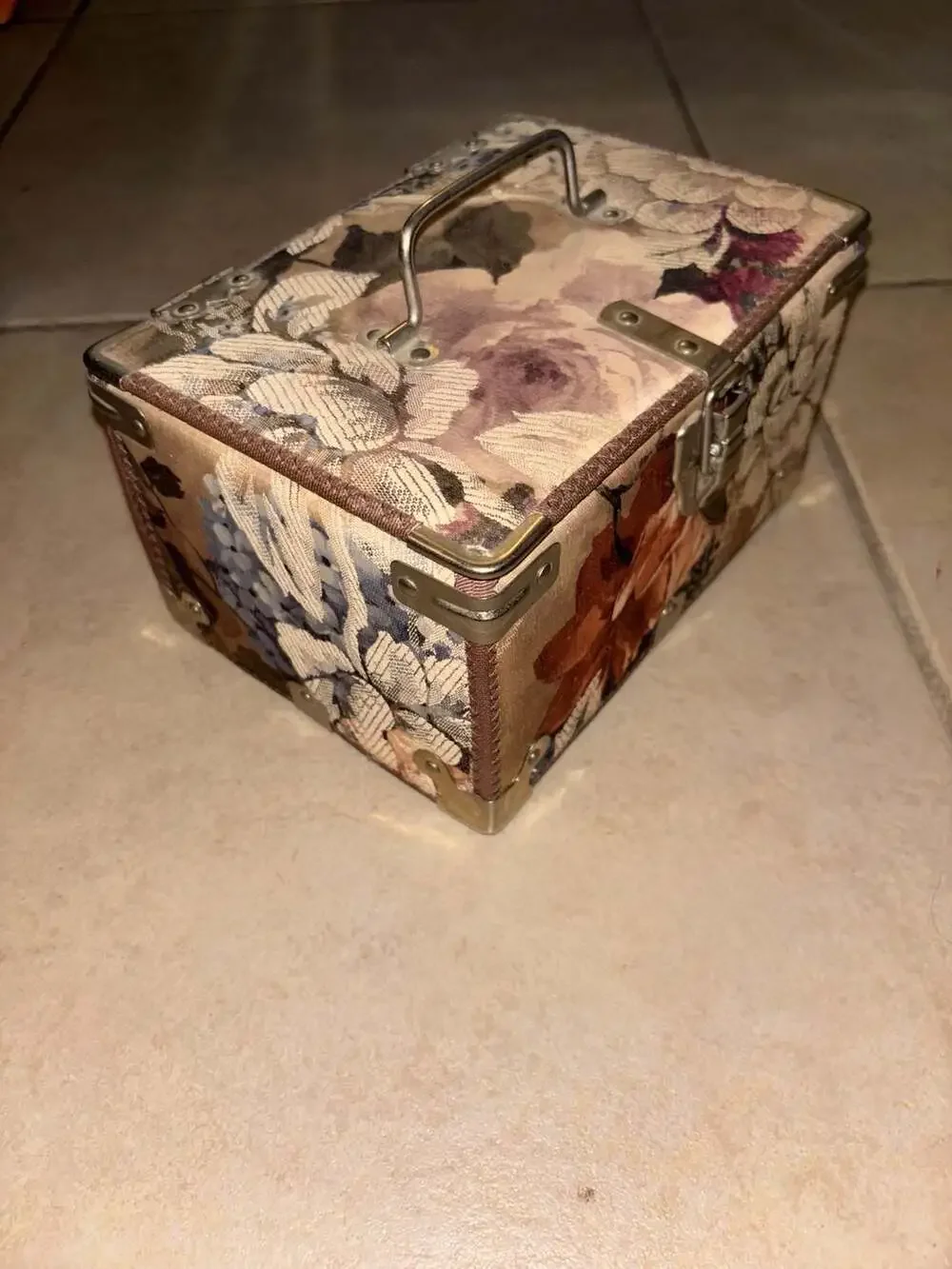 Vintage Floral Vanity Case Floral Storage Decor Jewelry Toiletry Trinket Box
